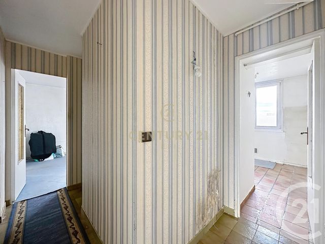 Appartement F4 &agrave; vendre - 4 pi&egrave;ces - 64,27 m2 - Noisy Le Grand - 93 - ILE-DE-FRANCE