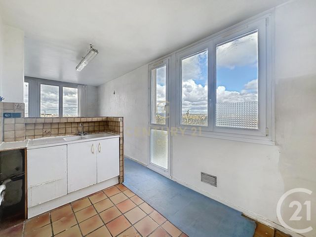 Appartement F4 &agrave; vendre - 4 pi&egrave;ces - 64,27 m2 - Noisy Le Grand - 93 - ILE-DE-FRANCE