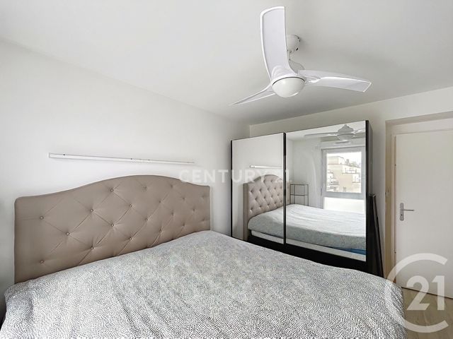 Appartement F4 &agrave; vendre - 4 pi&egrave;ces - 72 m2 - Noisy Le Grand - 93 - ILE-DE-FRANCE