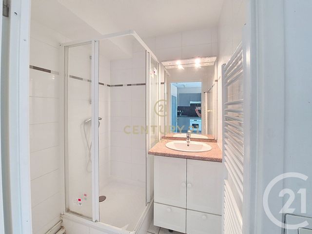 Appartement F2 &agrave; louer - 2 pi&egrave;ces - 34,06 m2 - Emerainville - 77 - ILE-DE-FRANCE