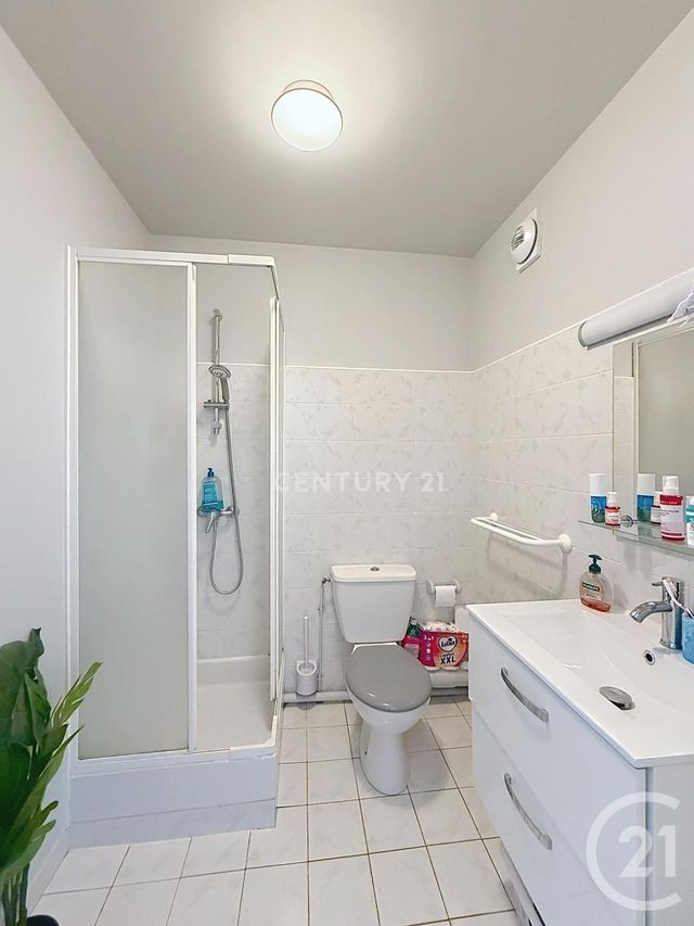 Appartement F1 &agrave; vendre - 1 pi&egrave;ce - 31,42 m2 - Noisy Le Grand - 93 - ILE-DE-FRANCE