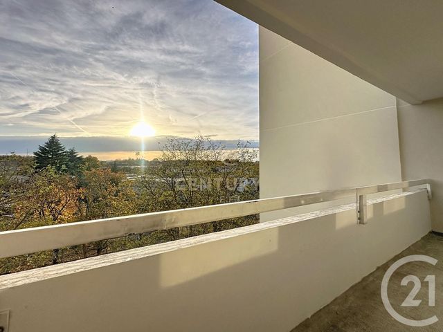 Appartement F3 &agrave; vendre - 3 pi&egrave;ces - 65,44 m2 - Noisy Le Grand - 93 - ILE-DE-FRANCE