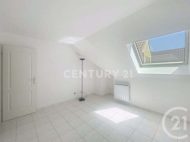 Maison &agrave; vendre - 6 pi&egrave;ces - 153 m2 - Noisy Le Grand - 93 - ILE-DE-FRANCE