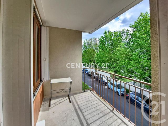 Appartement F3 &agrave; louer - 3 pi&egrave;ces - 67,39 m2 - Noisy Le Grand - 93 - ILE-DE-FRANCE