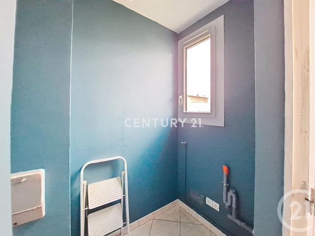 Appartement F3 &agrave; louer - 3 pi&egrave;ces - 67,39 m2 - Noisy Le Grand - 93 - ILE-DE-FRANCE