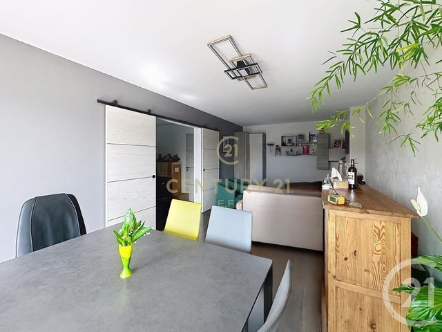 Appartement F5 &agrave; vendre - 5 pi&egrave;ces - 113,26 m2 - Le Plessis Trevise - 94 - ILE-DE-FRANCE