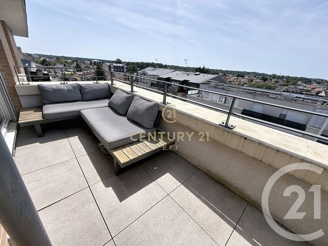 Appartement F2 &agrave; louer - 2 pi&egrave;ces - 65,47 m2 - Noisy Le Grand - 93 - ILE-DE-FRANCE