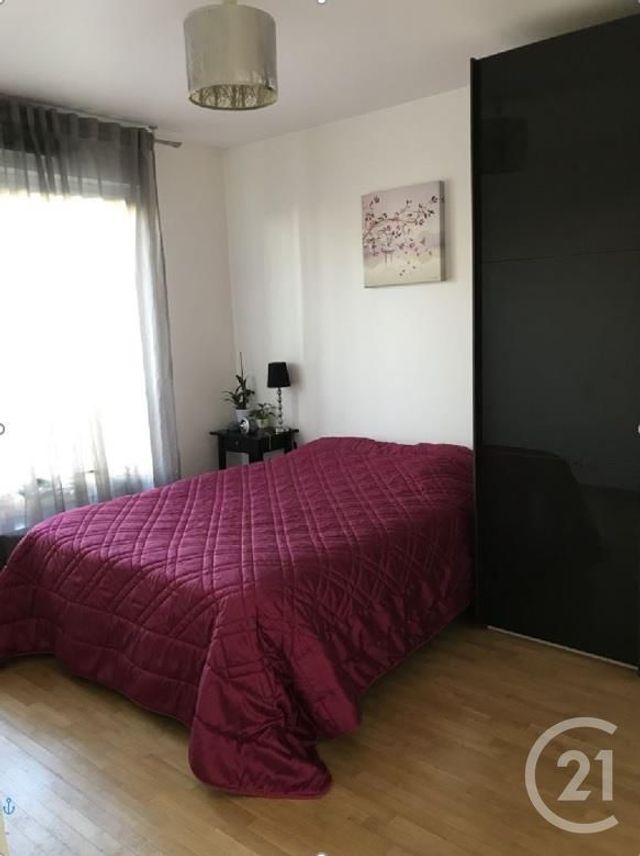 Appartement F2 &agrave; louer - 2 pi&egrave;ces - 41,65 m2 - Noisy Le Grand - 93 - ILE-DE-FRANCE