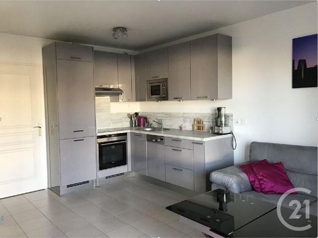 Appartement F2 &agrave; louer - 2 pi&egrave;ces - 41,65 m2 - Noisy Le Grand - 93 - ILE-DE-FRANCE