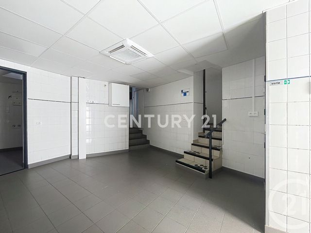 Maison &agrave; vendre - 13 pi&egrave;ces - 210,26 m2 - Noisy Le Grand - 93 - ILE-DE-FRANCE