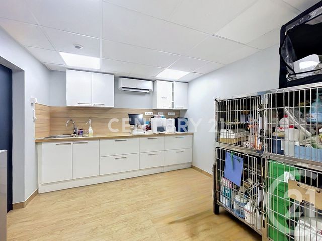 Divers &agrave; vendre - 210 m2 - Noisy Le Grand - 93 - ILE-DE-FRANCE
