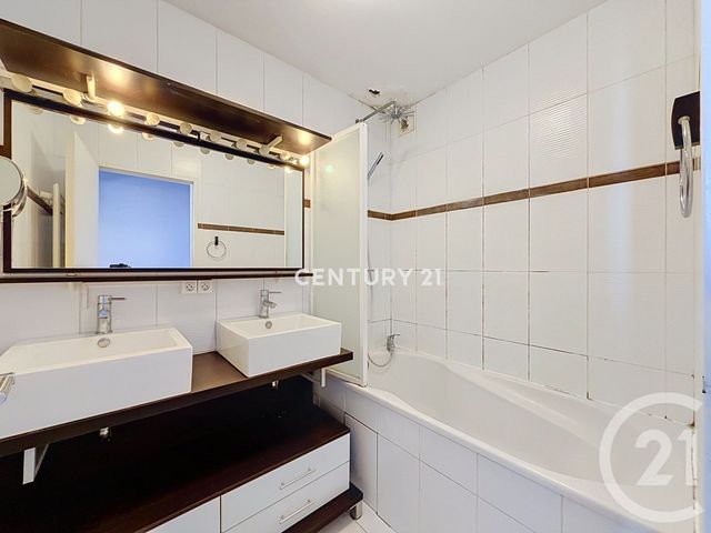 Appartement F3 &agrave; vendre - 3 pi&egrave;ces - 68 m2 - Noisy Le Grand - 93 - ILE-DE-FRANCE