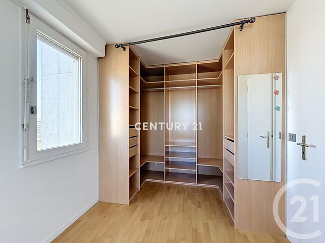 Appartement F3 &agrave; vendre - 3 pi&egrave;ces - 68 m2 - Noisy Le Grand - 93 - ILE-DE-FRANCE