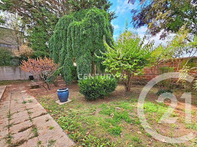 Maison &agrave; vendre - 6 pi&egrave;ces - 190 m2 - Noisy Le Grand - 93 - ILE-DE-FRANCE