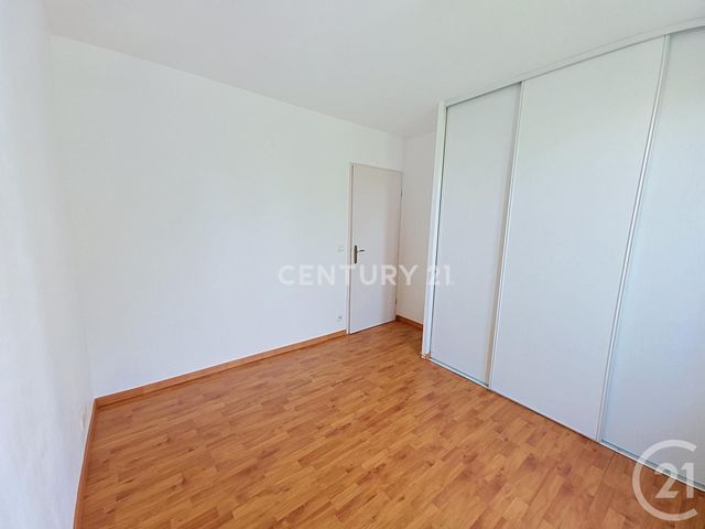 Appartement F3 &agrave; vendre - 3 pi&egrave;ces - 57,65 m2 - Noisy Le Grand - 93 - ILE-DE-FRANCE