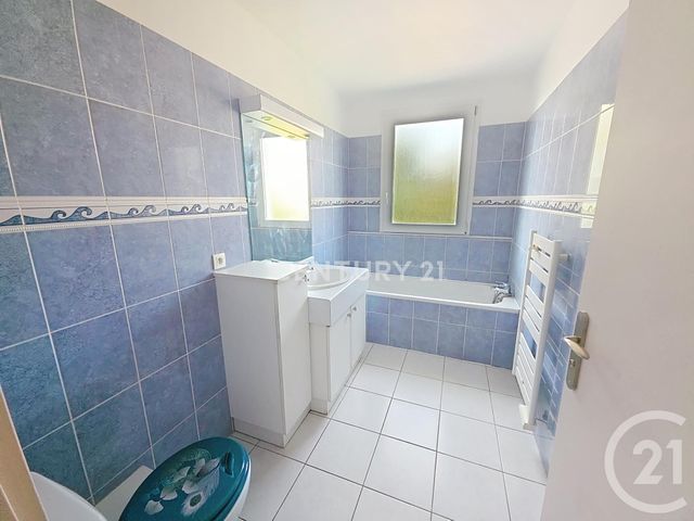 Appartement F3 &agrave; vendre - 3 pi&egrave;ces - 57,65 m2 - Noisy Le Grand - 93 - ILE-DE-FRANCE