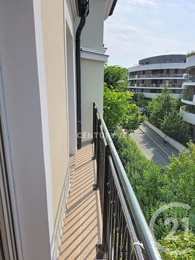 Appartement F3 &agrave; vendre - 3 pi&egrave;ces - 57,65 m2 - Noisy Le Grand - 93 - ILE-DE-FRANCE