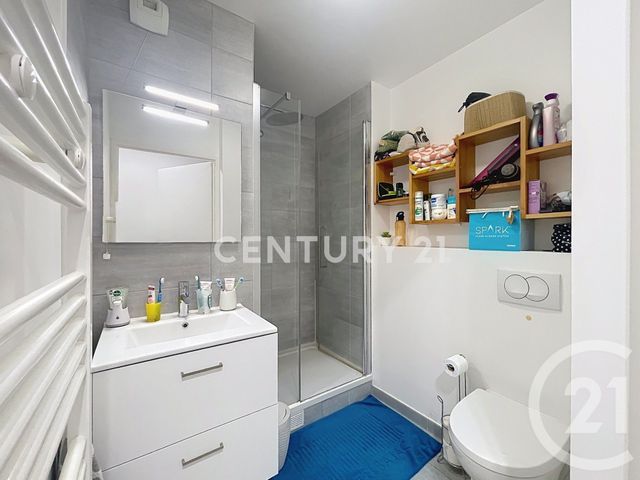 Appartement F4 &agrave; vendre - 4 pi&egrave;ces - 82,02 m2 - Noisy Le Grand - 93 - ILE-DE-FRANCE