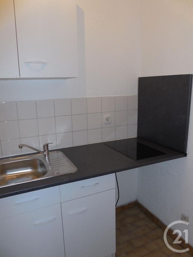 Appartement Studio &agrave; louer - 1 pi&egrave;ce - 30,29 m2 - Noisy Le Grand - 93 - ILE-DE-FRANCE