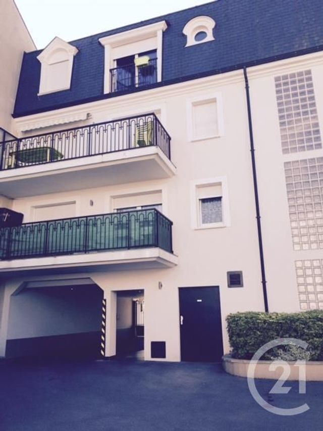 Appartement F2 &agrave; louer - 2 pi&egrave;ces - 47,76 m2 - Noisy Le Grand - 93 - ILE-DE-FRANCE