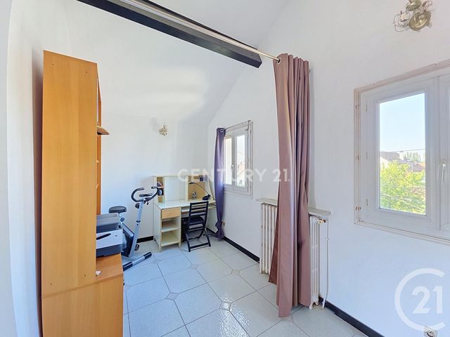 Maison &agrave; vendre - 6 pi&egrave;ces - 135 m2 - Noisy Le Grand - 93 - ILE-DE-FRANCE