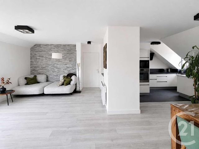Appartement F4 &agrave; vendre - 4 pi&egrave;ces - 79,77 m2 - Noisy Le Grand - 93 - ILE-DE-FRANCE