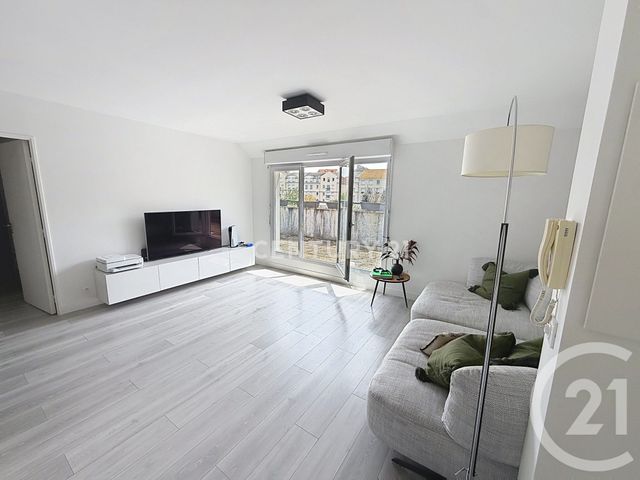 Appartement F4 &agrave; vendre - 4 pi&egrave;ces - 79,77 m2 - Noisy Le Grand - 93 - ILE-DE-FRANCE