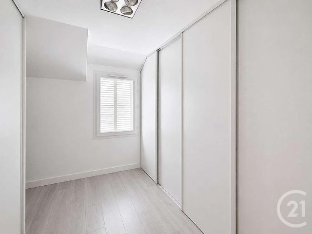 Appartement F4 &agrave; vendre - 4 pi&egrave;ces - 79,77 m2 - Noisy Le Grand - 93 - ILE-DE-FRANCE