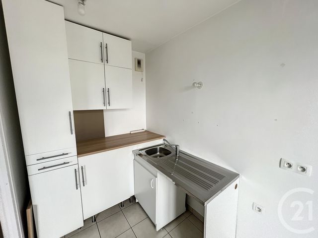 Appartement F2 &agrave; louer - 2 pi&egrave;ces - 44,92 m2 - Noisy Le Grand - 93 - ILE-DE-FRANCE