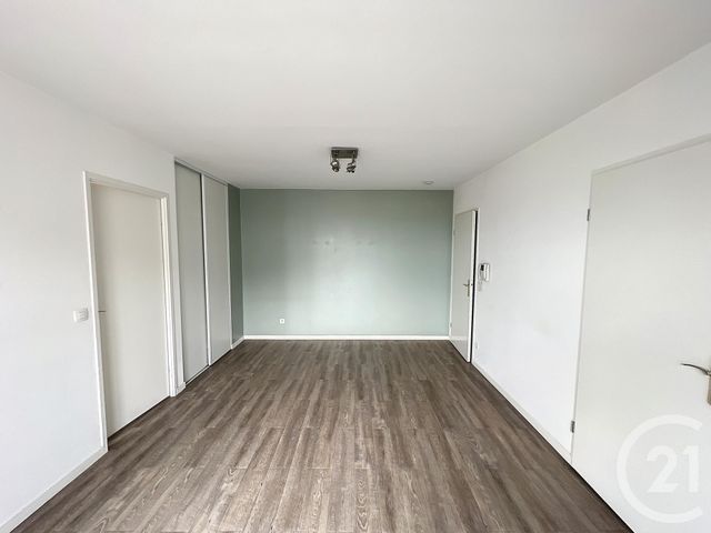 Appartement F2 &agrave; louer - 2 pi&egrave;ces - 44,92 m2 - Noisy Le Grand - 93 - ILE-DE-FRANCE