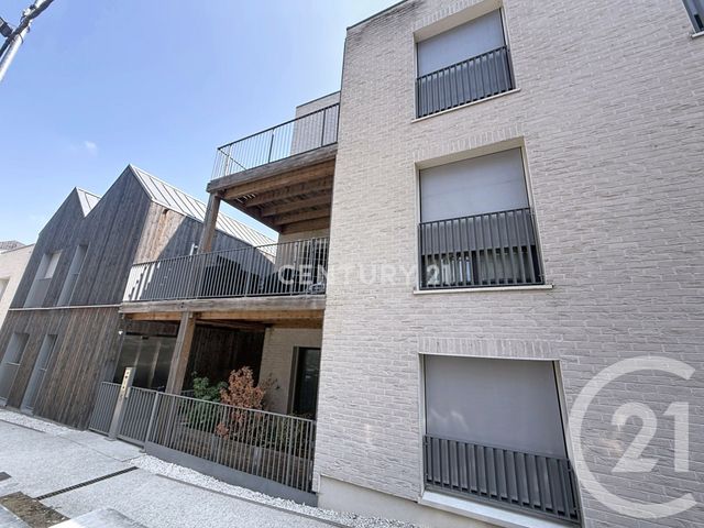 Appartement F3 &agrave; louer - 3 pi&egrave;ces - 58,10 m2 - Noisy Le Grand - 93 - ILE-DE-FRANCE