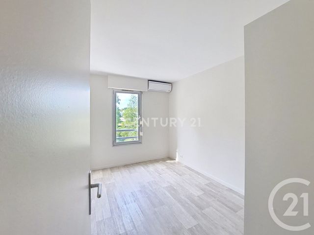 Appartement F3 &agrave; louer - 3 pi&egrave;ces - 66 m2 - Torcy - 77 - ILE-DE-FRANCE