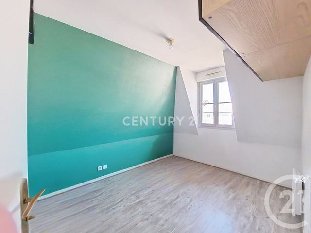 Appartement F3 &agrave; louer - 3 pi&egrave;ces - 53,84 m2 - Noisy Le Grand - 93 - ILE-DE-FRANCE