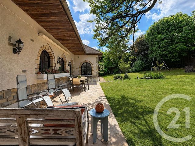 Maison &agrave; vendre - 8 pi&egrave;ces - 241,42 m2 - Noisy Le Grand - 93 - ILE-DE-FRANCE