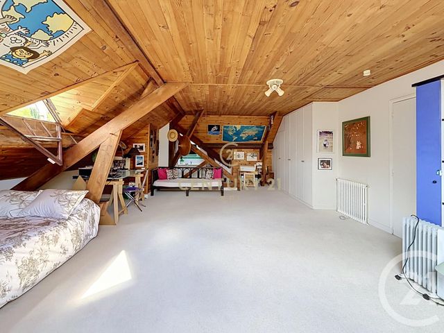 Maison &agrave; vendre - 8 pi&egrave;ces - 241,42 m2 - Noisy Le Grand - 93 - ILE-DE-FRANCE