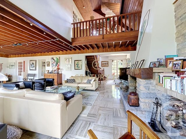 Maison &agrave; vendre - 8 pi&egrave;ces - 241,42 m2 - Noisy Le Grand - 93 - ILE-DE-FRANCE