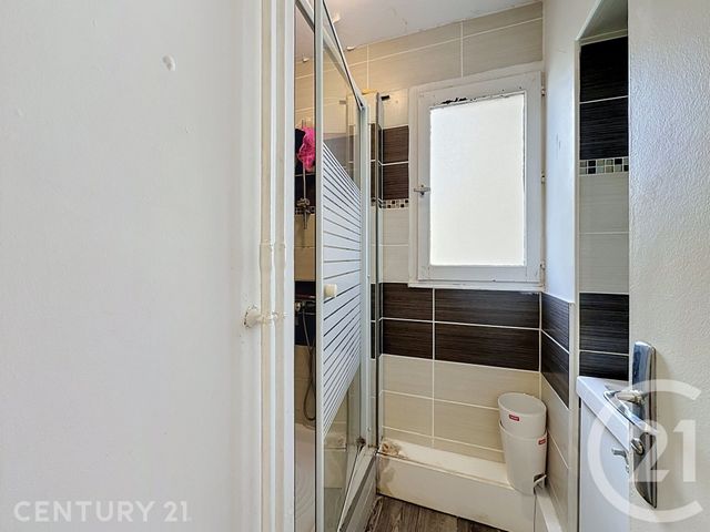 Appartement F5 &agrave; vendre - 5 pi&egrave;ces - 90,65 m2 - Champs Sur Marne - 77 - ILE-DE-FRANCE
