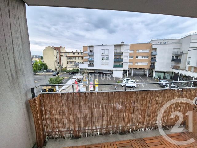 Appartement F2 &agrave; louer - 2 pi&egrave;ces - 43,89 m2 - Noisy Le Grand - 93 - ILE-DE-FRANCE