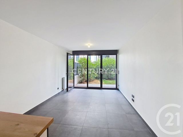 Appartement F2 &agrave; louer - 2 pi&egrave;ces - 43,46 m2 - Noisy Le Grand - 93 - ILE-DE-FRANCE