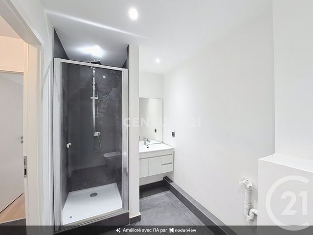 Appartement F2 &agrave; louer - 2 pi&egrave;ces - 43,46 m2 - Noisy Le Grand - 93 - ILE-DE-FRANCE