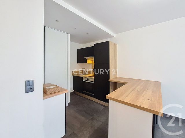 Appartement F2 &agrave; louer - 2 pi&egrave;ces - 43,46 m2 - Noisy Le Grand - 93 - ILE-DE-FRANCE