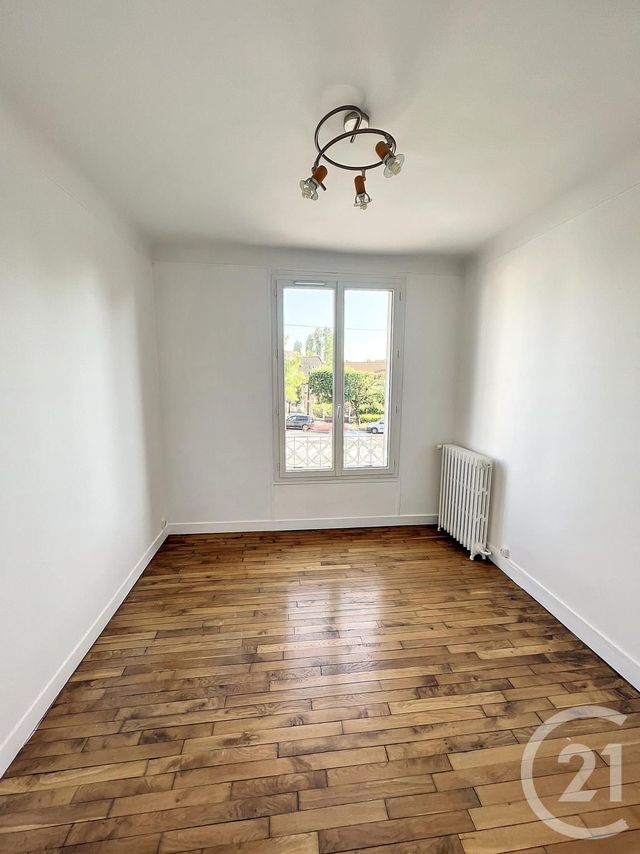 Maison &agrave; louer - 3 pi&egrave;ces - 82,04 m2 - Noisy Le Grand - 93 - ILE-DE-FRANCE