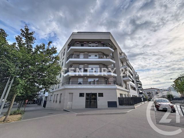 Appartement F2 &agrave; louer - 2 pi&egrave;ces - 40,06 m2 - Noisy Le Grand - 93 - ILE-DE-FRANCE