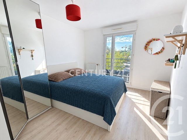 Appartement F2 &agrave; louer - 2 pi&egrave;ces - 40,06 m2 - Noisy Le Grand - 93 - ILE-DE-FRANCE