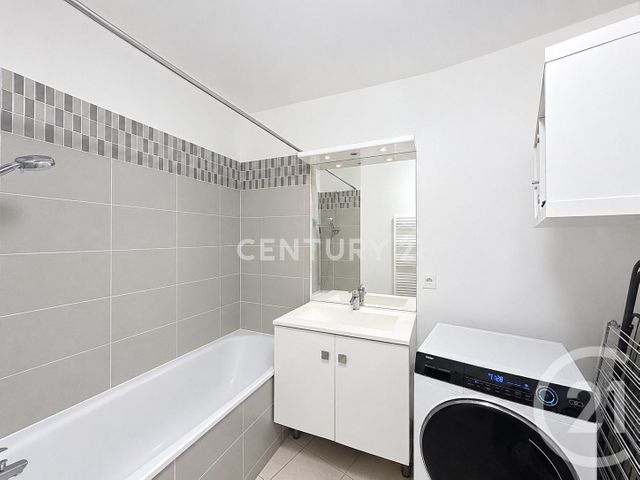 Appartement F2 &agrave; louer - 2 pi&egrave;ces - 40,06 m2 - Noisy Le Grand - 93 - ILE-DE-FRANCE