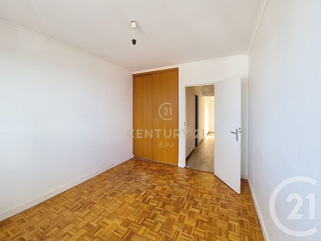 Appartement F3 &agrave; louer - 3 pi&egrave;ces - 64,92 m2 - Noisy Le Grand - 93 - ILE-DE-FRANCE