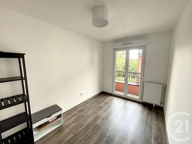 Appartement F3 &agrave; louer - 3 pi&egrave;ces - 57,86 m2 - Noisy Le Grand - 93 - ILE-DE-FRANCE