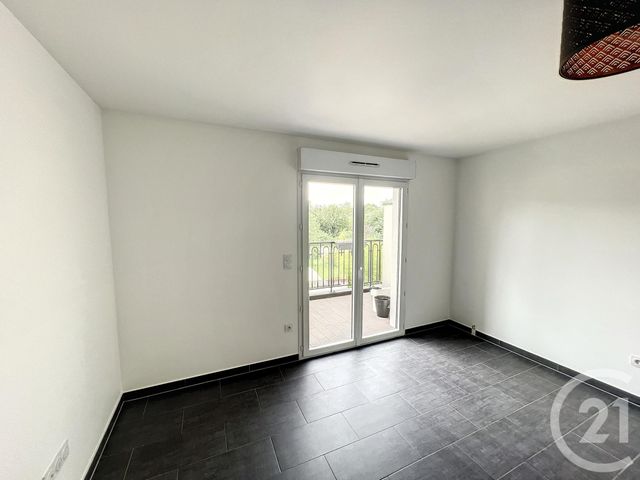 Appartement F3 &agrave; louer - 3 pi&egrave;ces - 57,86 m2 - Noisy Le Grand - 93 - ILE-DE-FRANCE