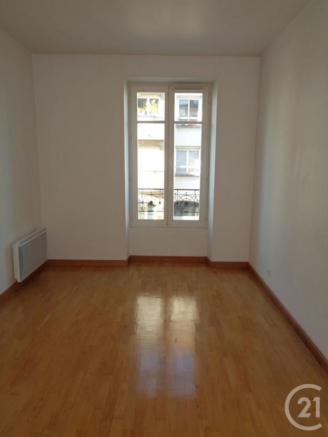 Appartement F2 &agrave; louer - 2 pi&egrave;ces - 41,41 m2 - Noisy Le Grand - 93 - ILE-DE-FRANCE