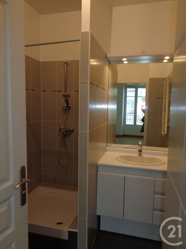 Appartement F2 &agrave; louer - 2 pi&egrave;ces - 41,41 m2 - Noisy Le Grand - 93 - ILE-DE-FRANCE